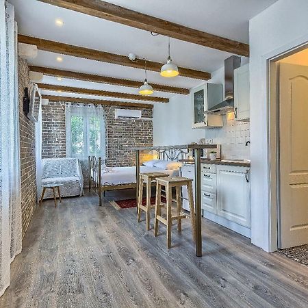 Charming Studio Apartment Split Bagian luar foto