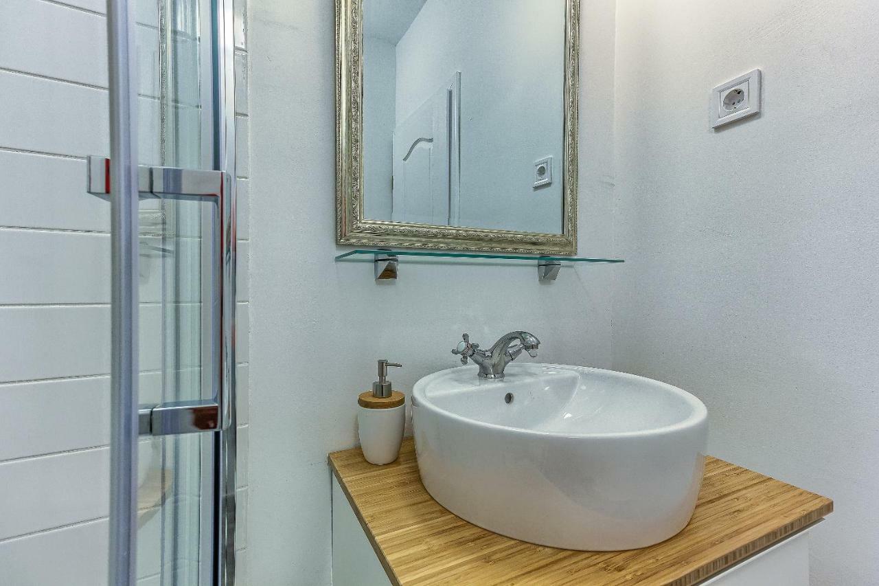 Charming Studio Apartment Split Bagian luar foto